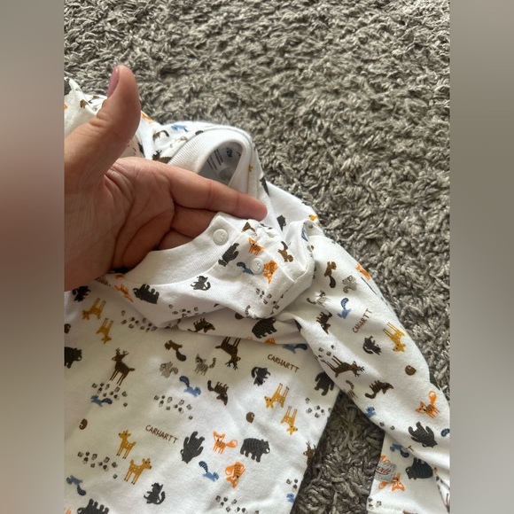 Baby Carhartt Farm Animals 12 Months Snap Button Close One Piece Bodysuit - Picture 8 of 10